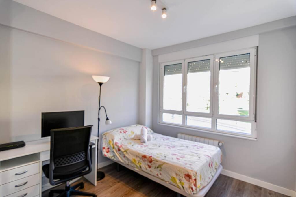Comodo Apartamento En Puertochico, Cerca De Todo. Santander Extérieur photo